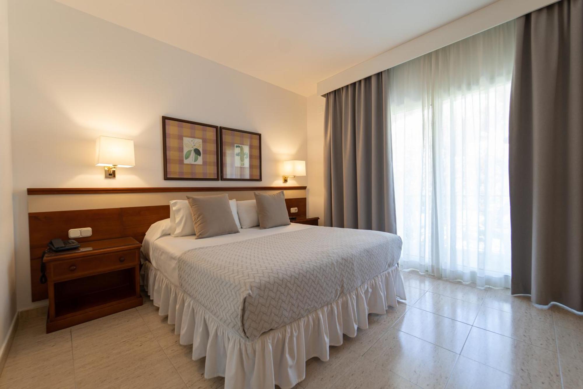 Hotel Piedra Paloma By Croma Estepona Exterior foto